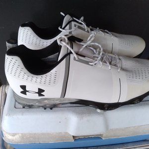 Under Armour golf shoes men's size 13